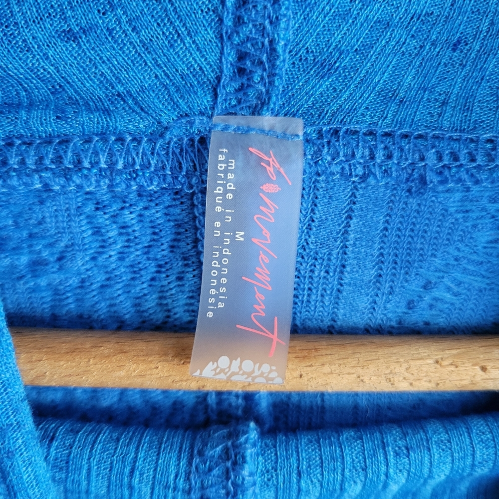 FREE PEOPLE MOVEMENT Cable Cinch Hoodie Royal Blue Medium - Picture 7 of 7